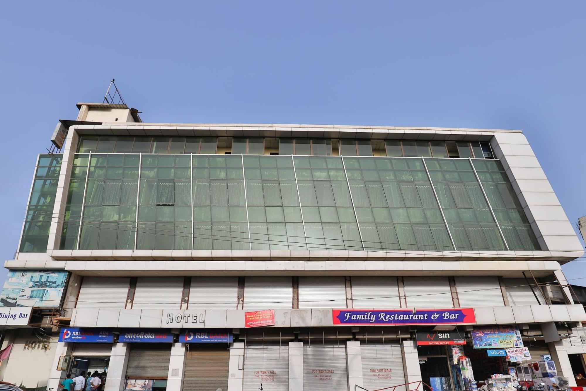 Hotel O Lotus Residency Daman Exterior foto