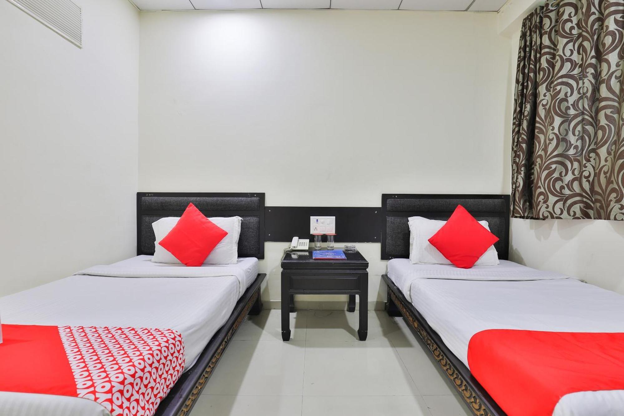 Hotel O Lotus Residency Daman Exterior foto